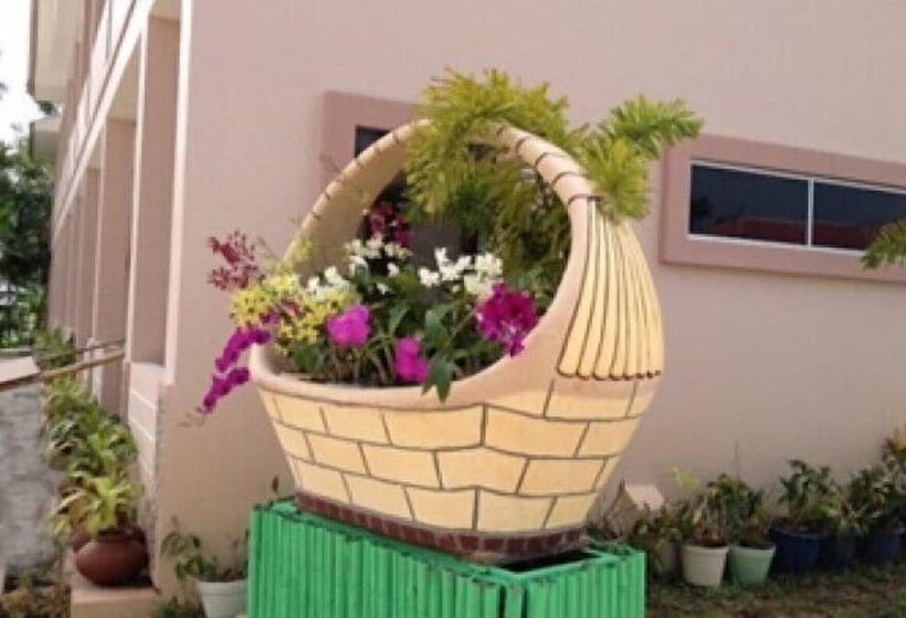 هتل The Eternity Resort