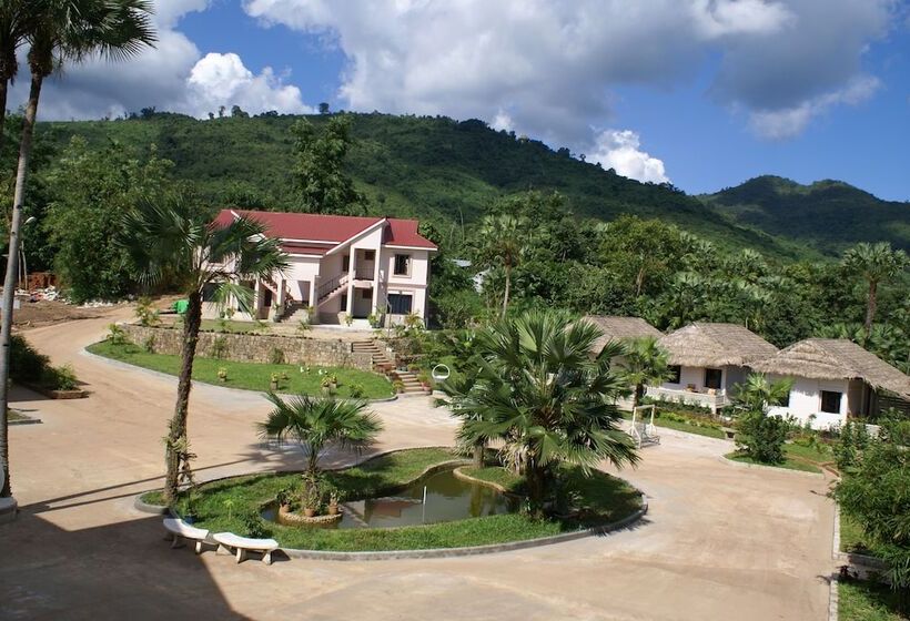 هتل The Eternity Resort