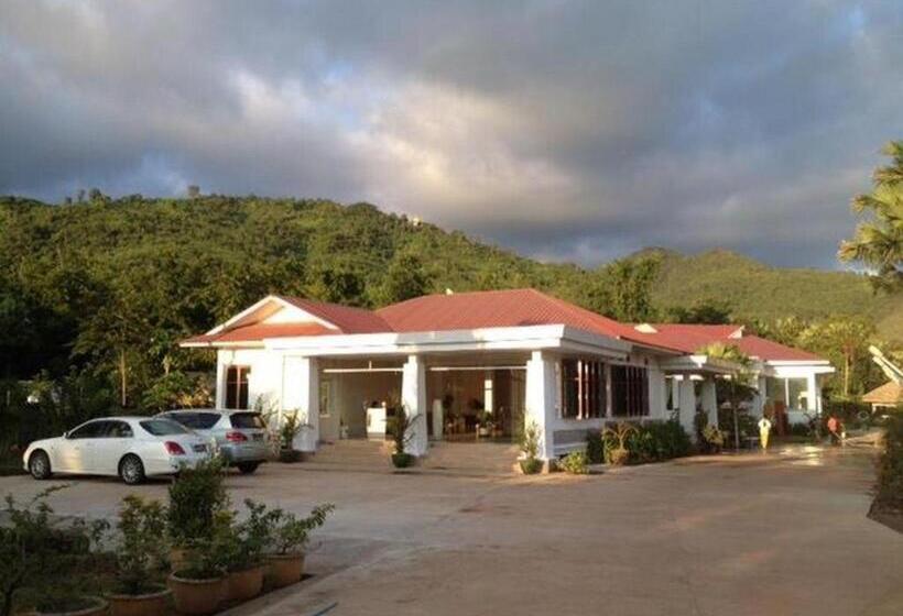 هتل The Eternity Resort