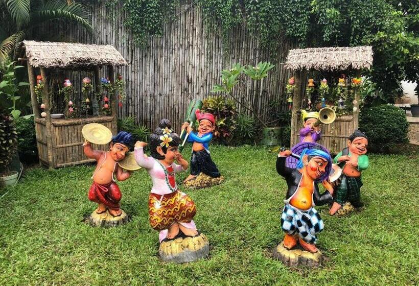 هتل The Eternity Resort