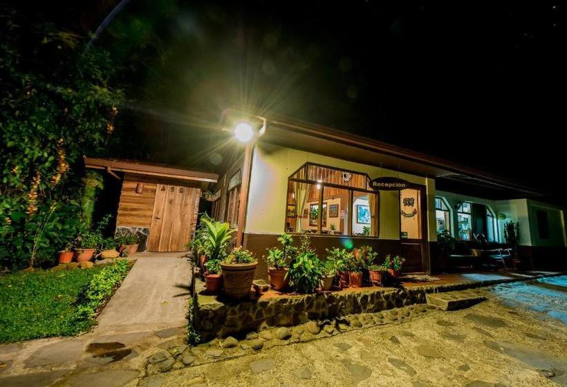 تختخواب و صبحانه Hospedaje Mariposa