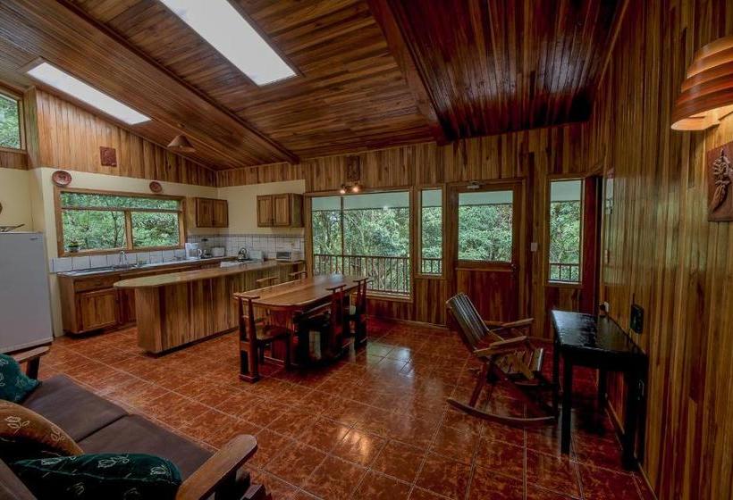 تختخواب و صبحانه Hospedaje Mariposa