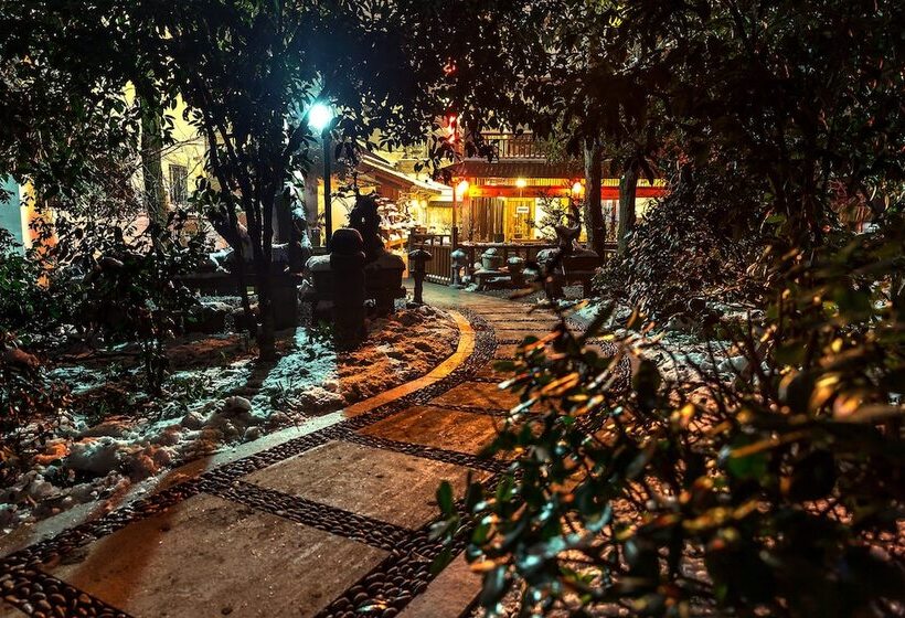 פנסיון Ftys Hostel