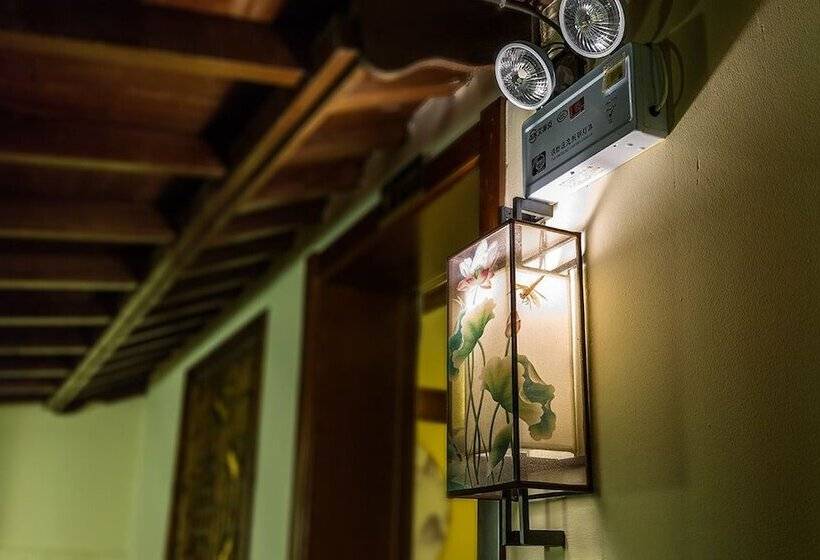 פנסיון Ftys Hostel