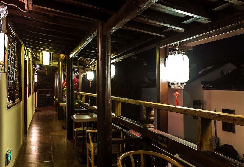 פנסיון Ftys Hostel