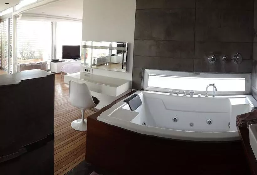 Biophilia Luxury Lofts
