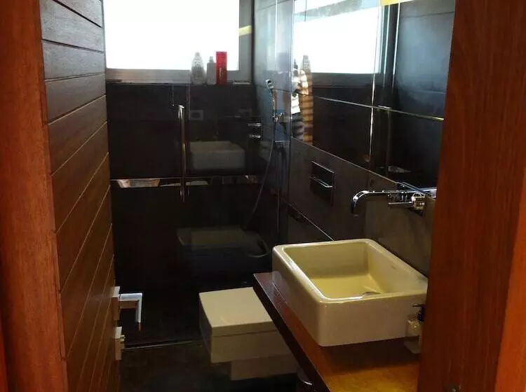 Biophilia Luxury Lofts