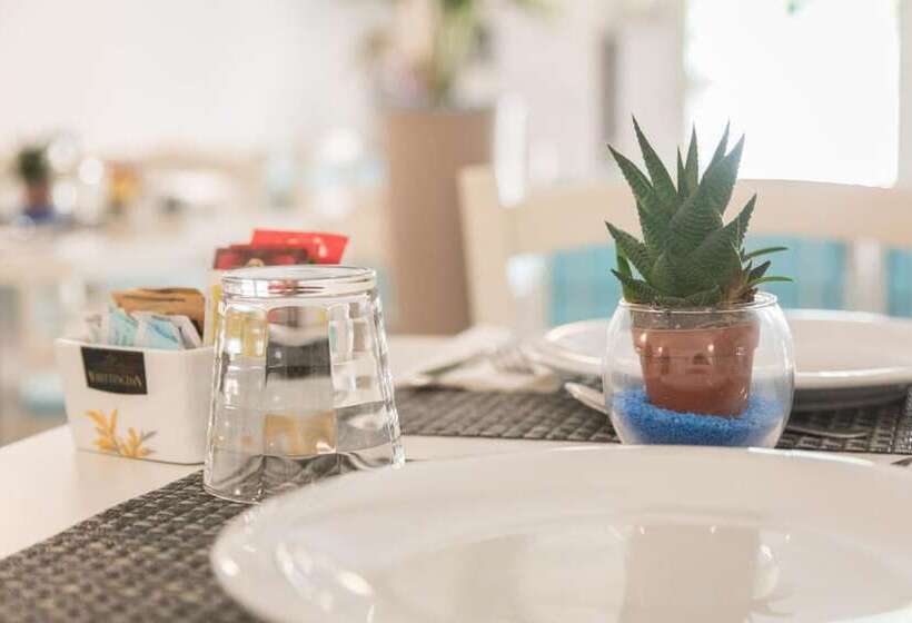 فندق فئة نجمة واحدة Regina Simius