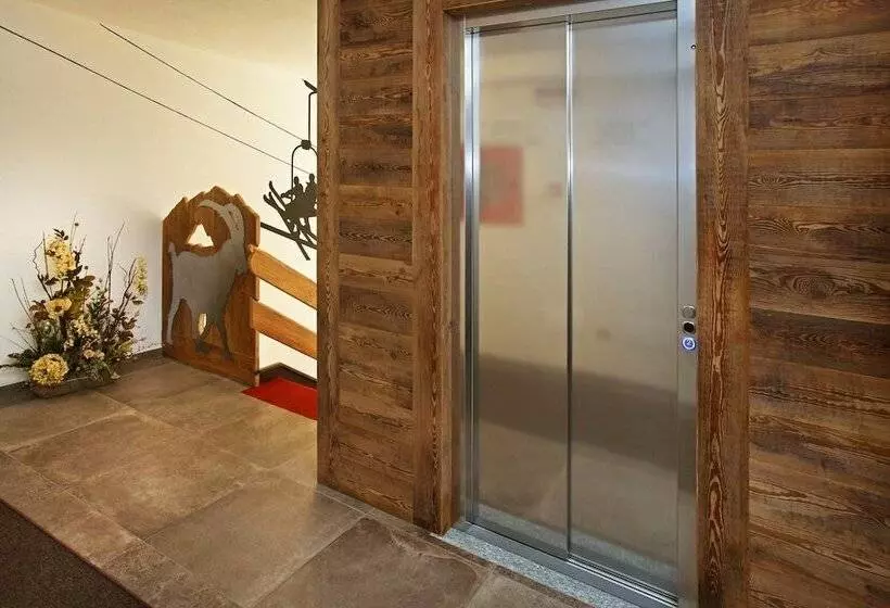 簡易ホテル Serendipity