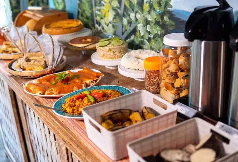 Hotelli Pv Pousada Passarela Da Vila