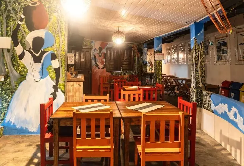 Hotelli Pv Pousada Passarela Da Vila