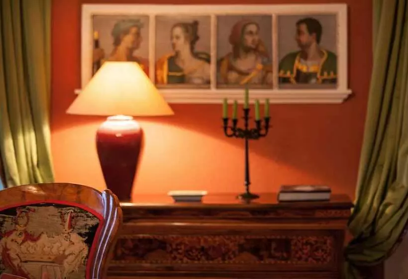 Hotelli Schloss Friedberg