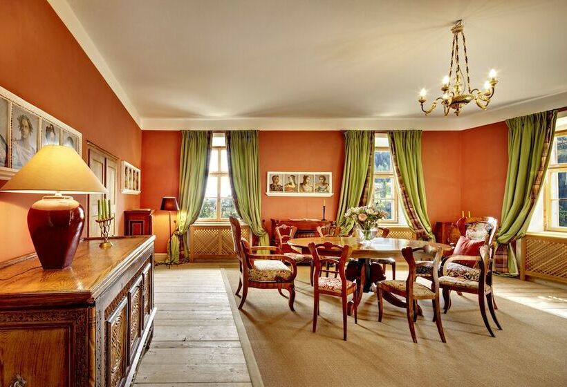 Отель Schloss Friedberg