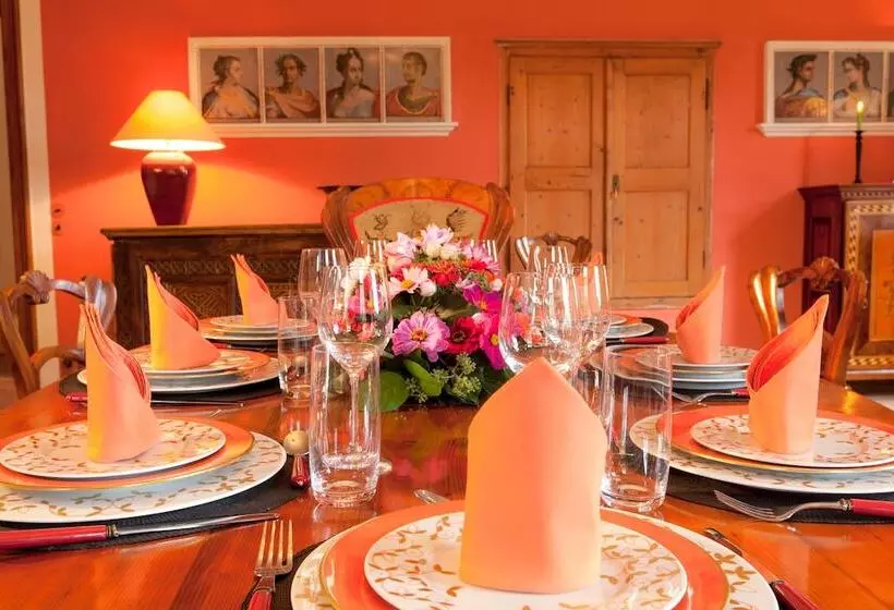 Hotelli Schloss Friedberg