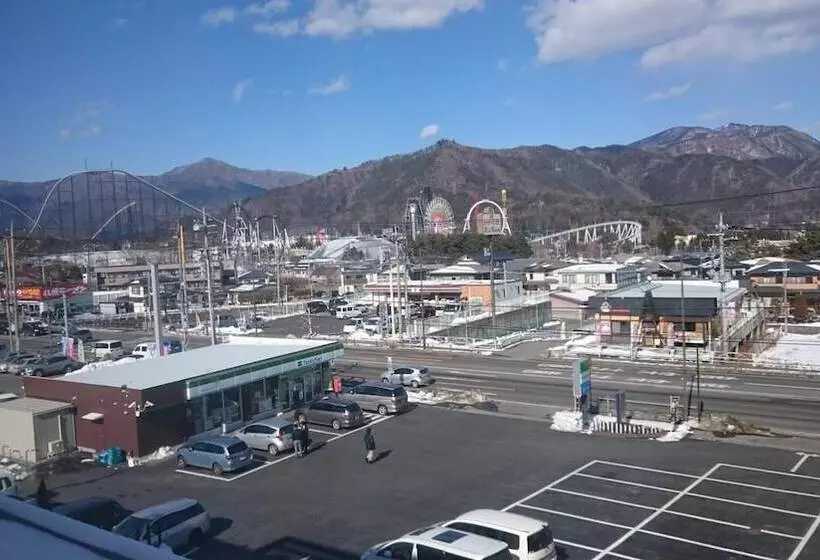 Hotelli West Inn Fujiyoshida