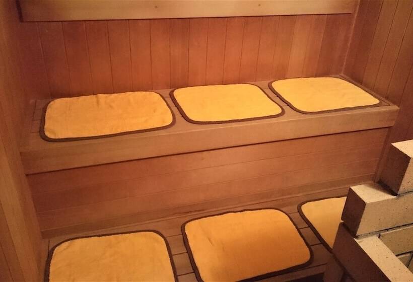 בית מלון כפרי West Inn Fujiyoshida