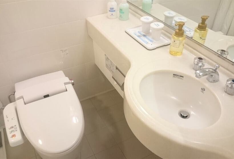 בית מלון כפרי West Inn Fujiyoshida