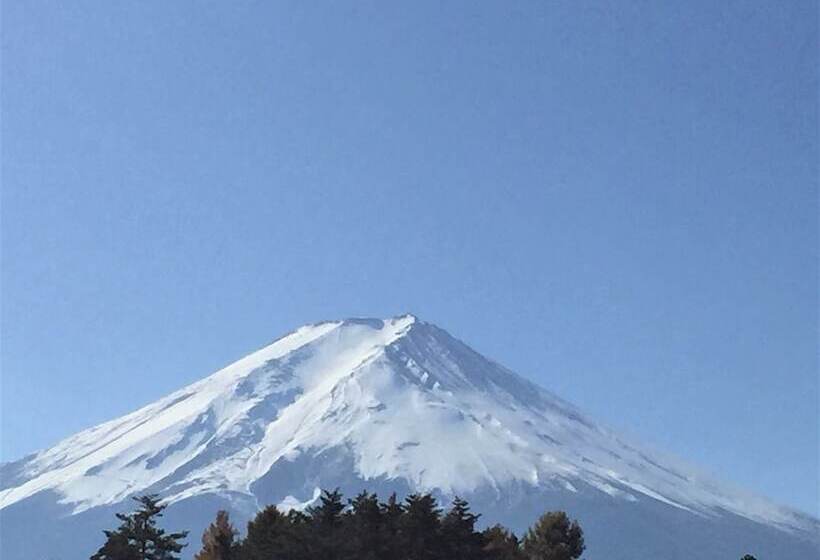 בית מלון כפרי West Inn Fujiyoshida