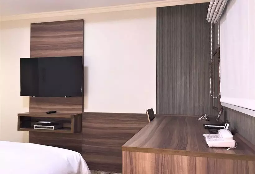 Hotelli West Inn Fujiyoshida