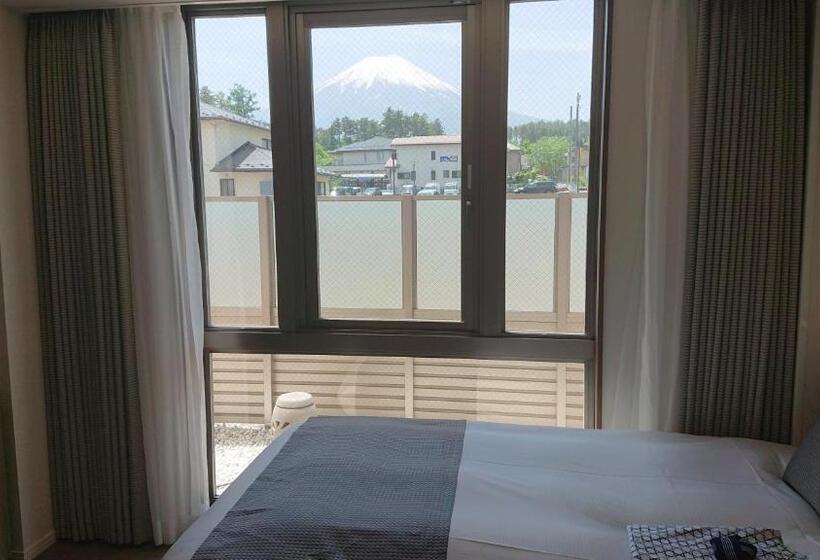 בית מלון כפרי West Inn Fujiyoshida