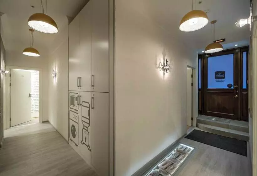 Kamara Apartments