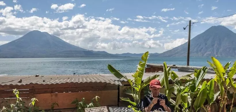 La Iguana Perdida   Hostel