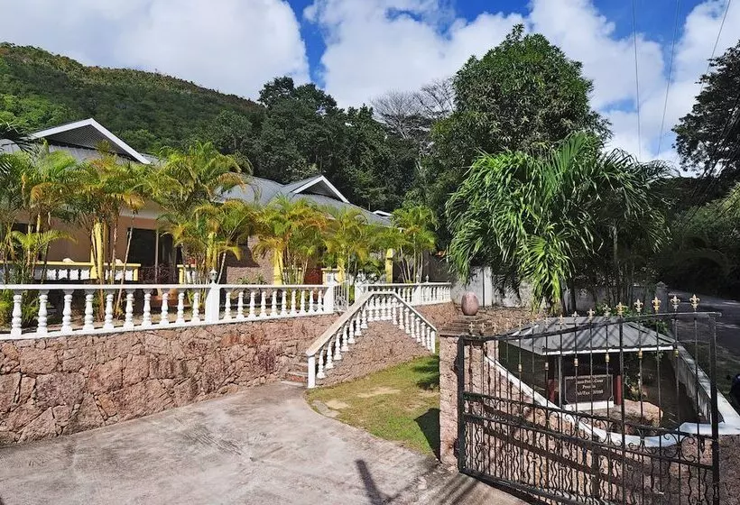 پانسیون Acquario Guesthouse