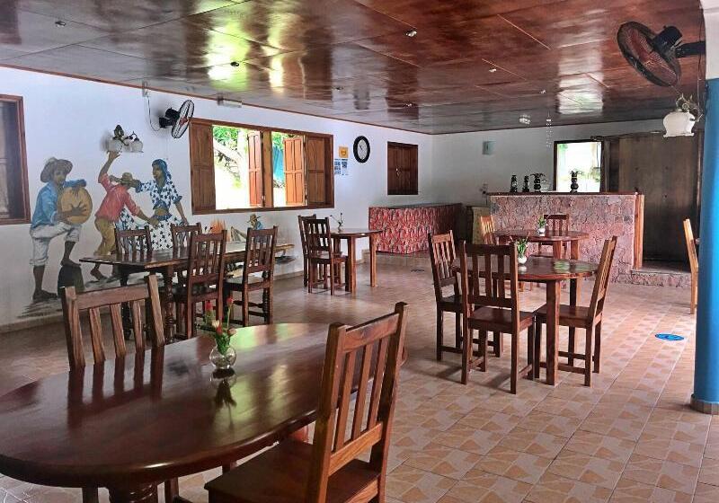 پانسیون Acquario Guesthouse