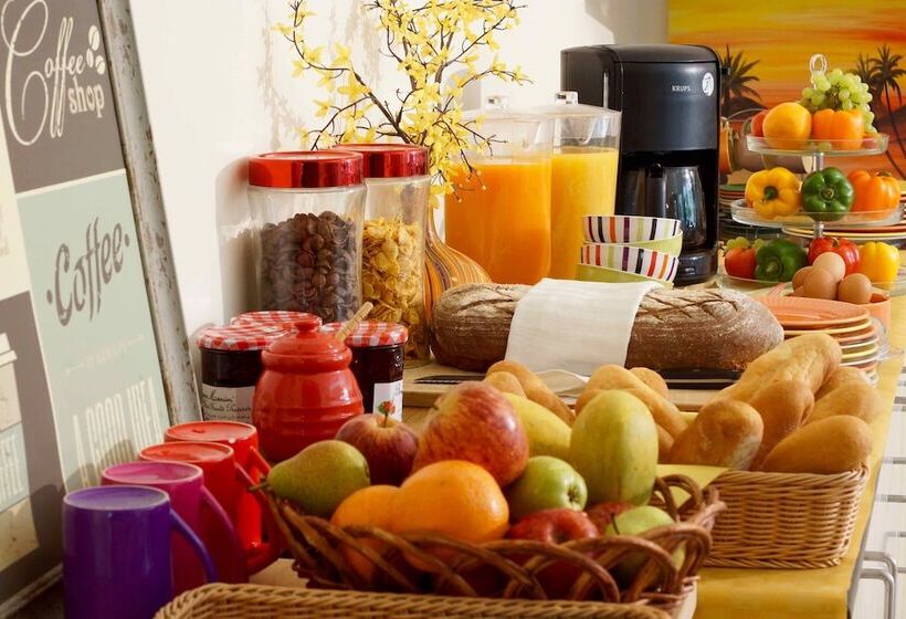 پانسیون Behlys Villa