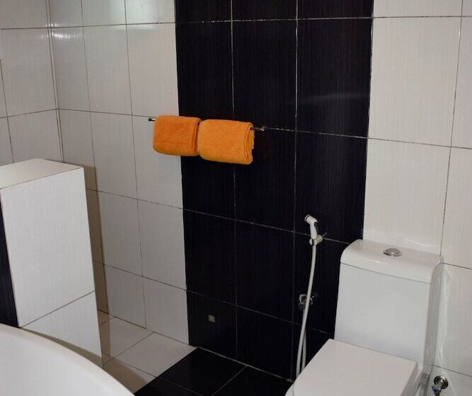 پانسیون Behlys Villa