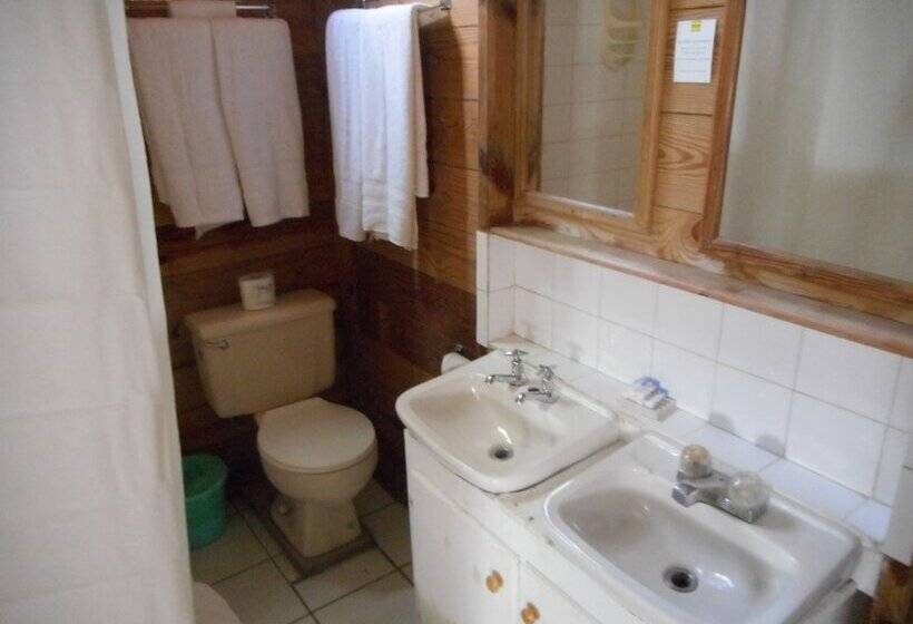 پانسیون Chippewa Village