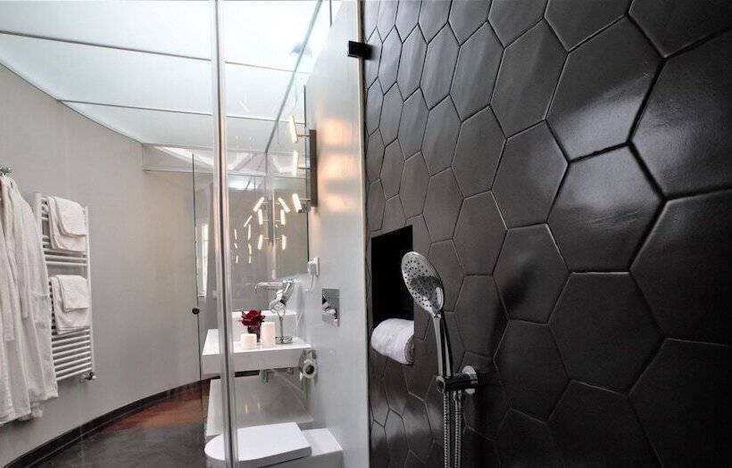 پانسیون Quinta Do Cabo Guesthouse