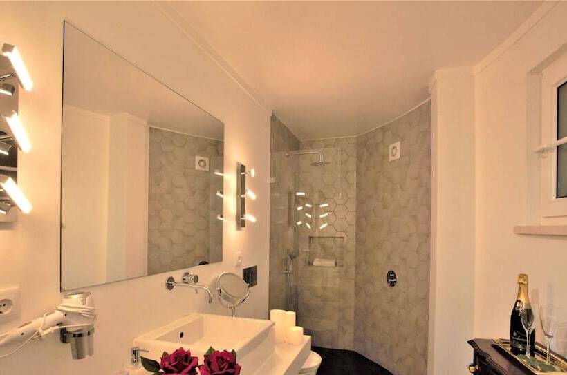 پانسیون Quinta Do Cabo Guesthouse