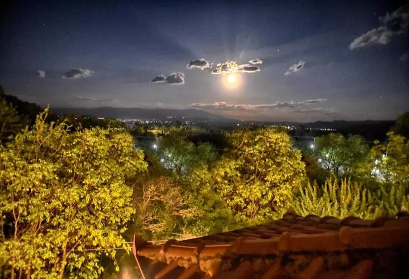 Santa Marina Guesthouse