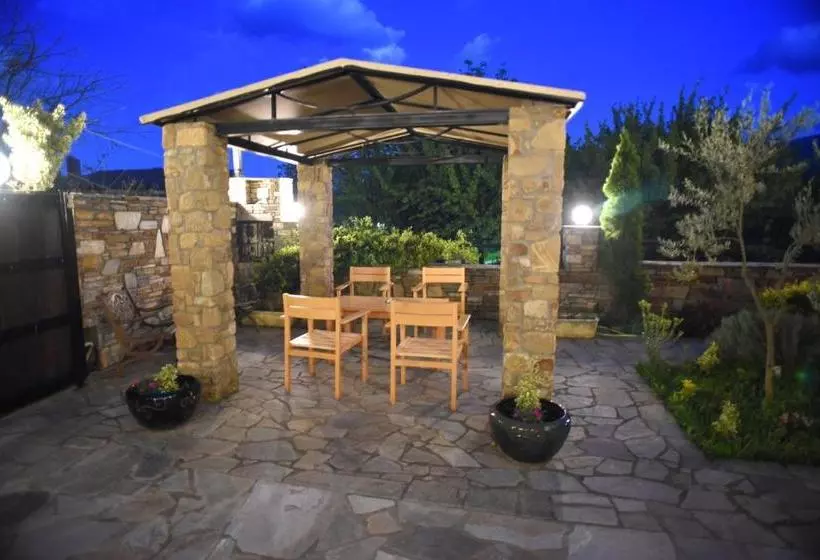 Santa Marina Guesthouse