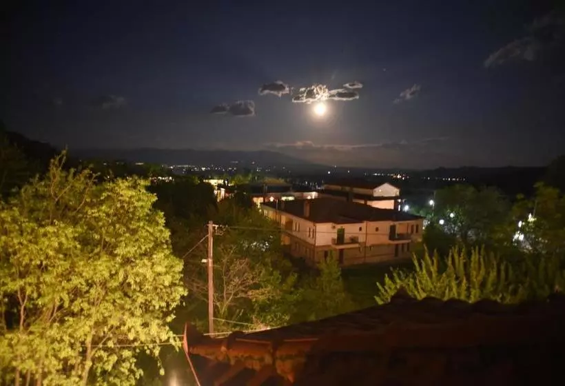 Santa Marina Guesthouse