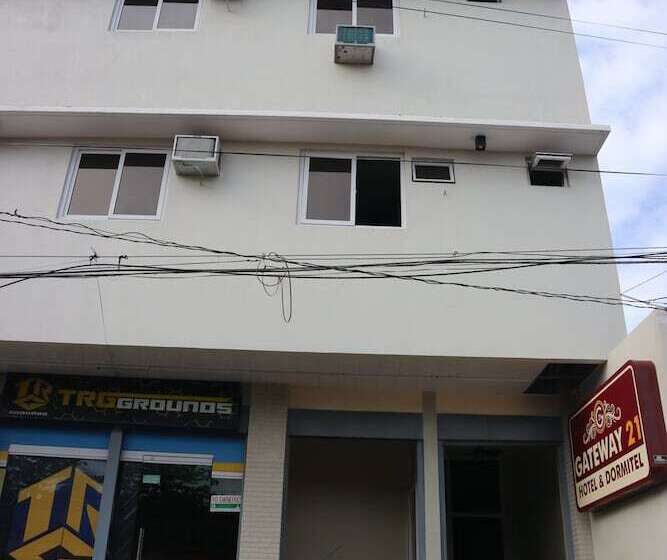 Gateway 21 Hotel And Dormitel