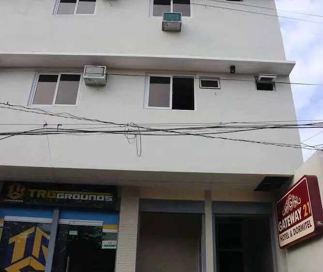 Gateway 21 Hotel And Dormitel