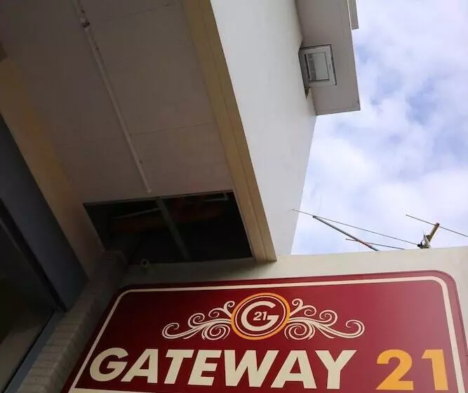 Gateway 21 Hotel And Dormitel
