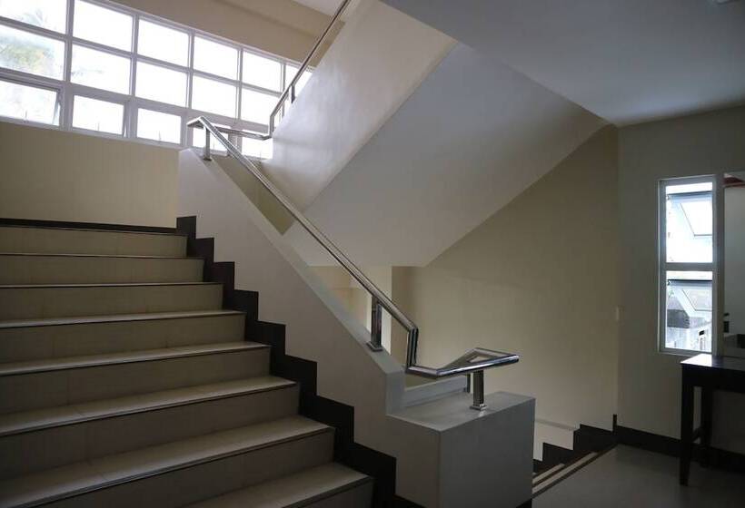 Gateway 21 Hotel And Dormitel