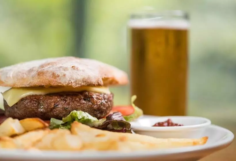 Hotelli Gipsy Point Lodge