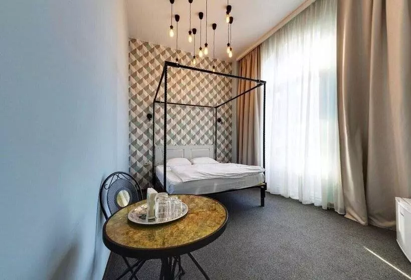 Hotelli Marton Sholokhova