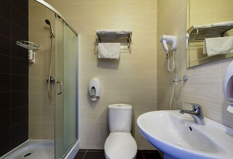 בית מלון כפרי Marton Sholokhova