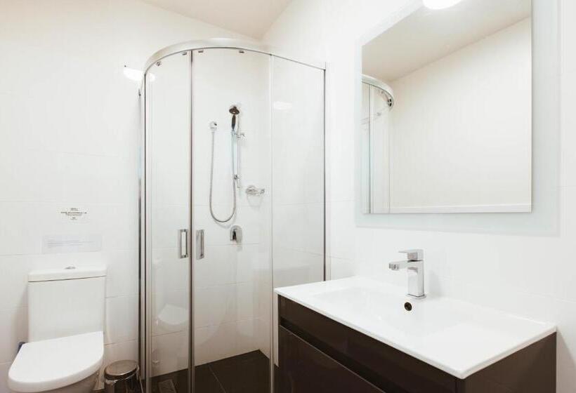 فندق Salamanca Galleria Apartments