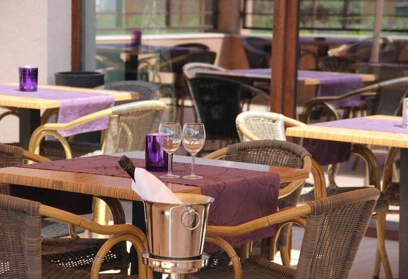 هتل Sangria Luxury Family