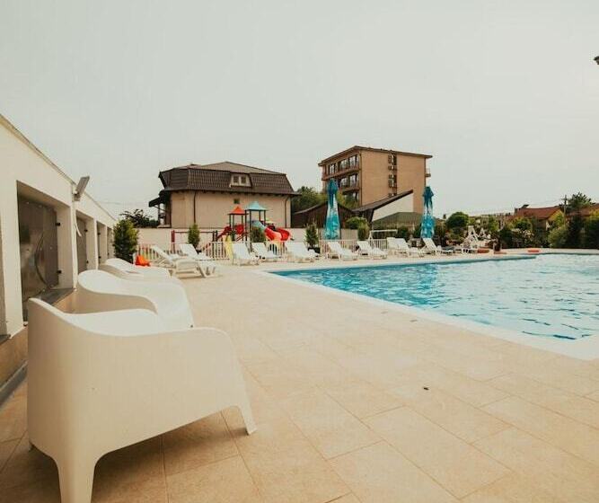 هتل Sangria Luxury Family