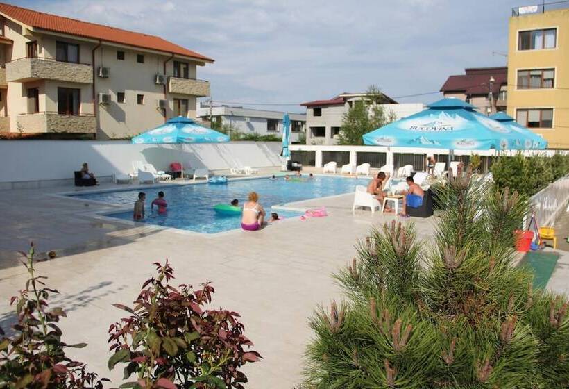 هتل Sangria Luxury Family