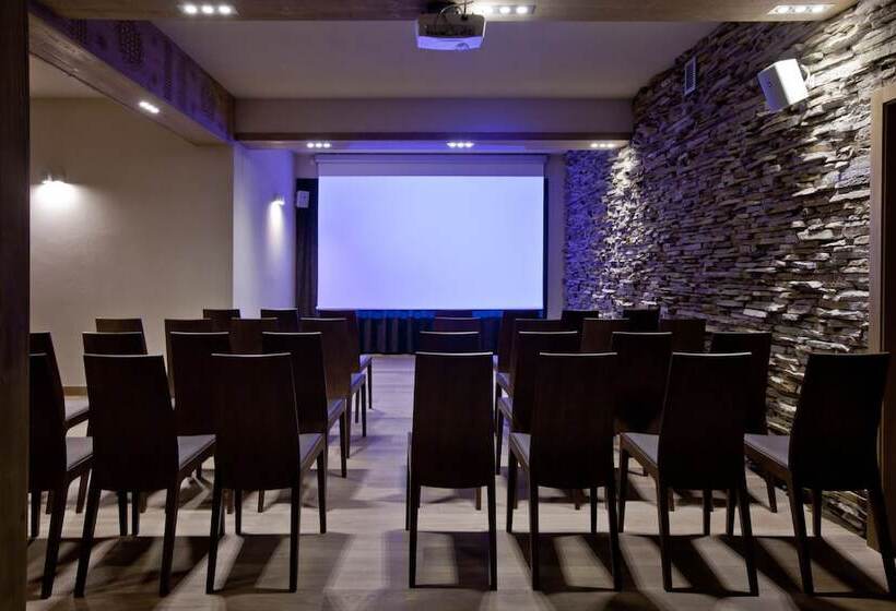 هتل Zawrat   Wypoczynek W Zasięgu Nart