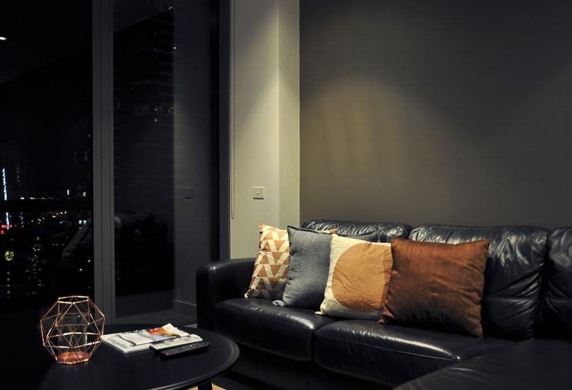 Mono Apartments On Freshwater