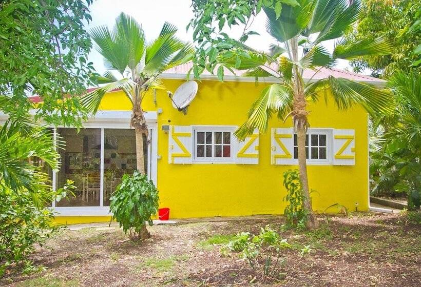 اقامتگاه Oasis Du Levant